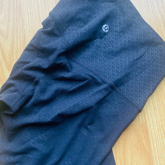 Lululemon Align, size 4 ***SOLD*** - Picture 3 of 4